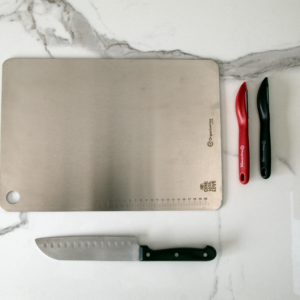 Medium Stainless Steel Chopping Board with Anti-Skid Silicon Pad 31.8CM X 21CM
