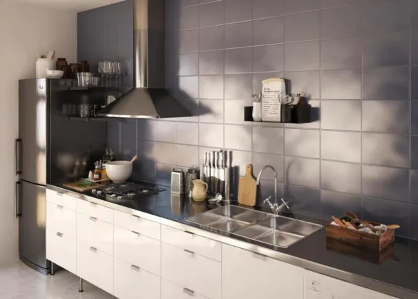 Organizemee Floating Wall Mount Metal U Shape Shelf Book ,masala jars Storage Display Bookcase Black Set of 2 (Black)